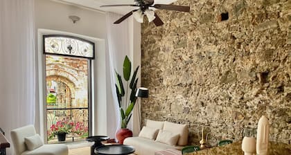 Iconic double apartment with billar in front of the Arco Chato ruins and pool