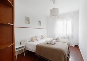 Wi-Fi de cortesia, roupa de cama