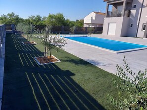 Pool - Spacious Villa Ela with heated pool (Murvica)