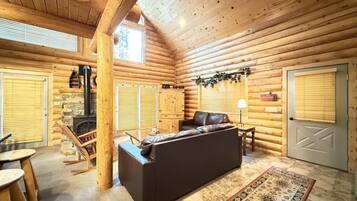 TV, fireplace, DVD player