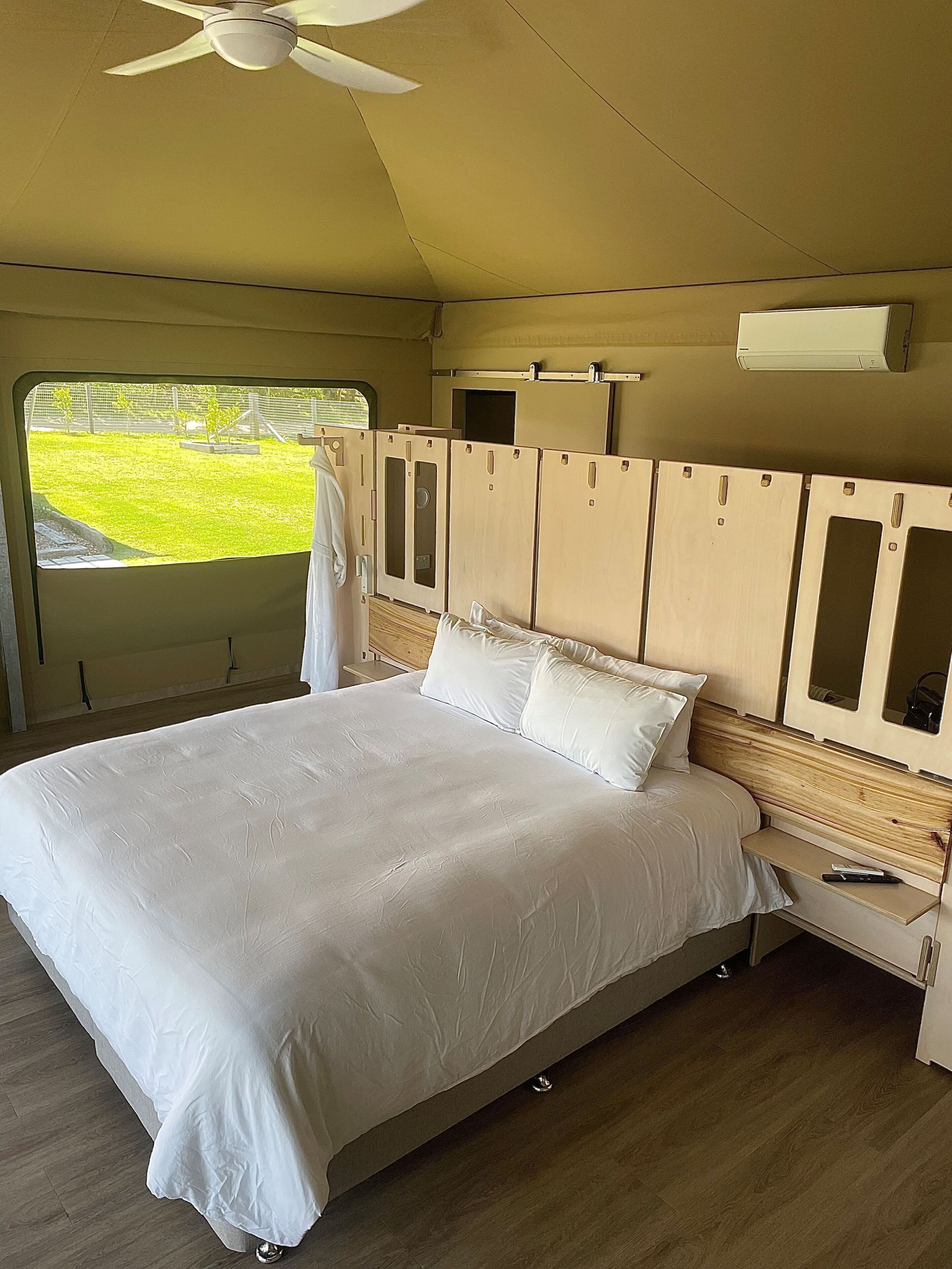 Premium bedding, Select Comfort beds, free WiFi, bed sheets