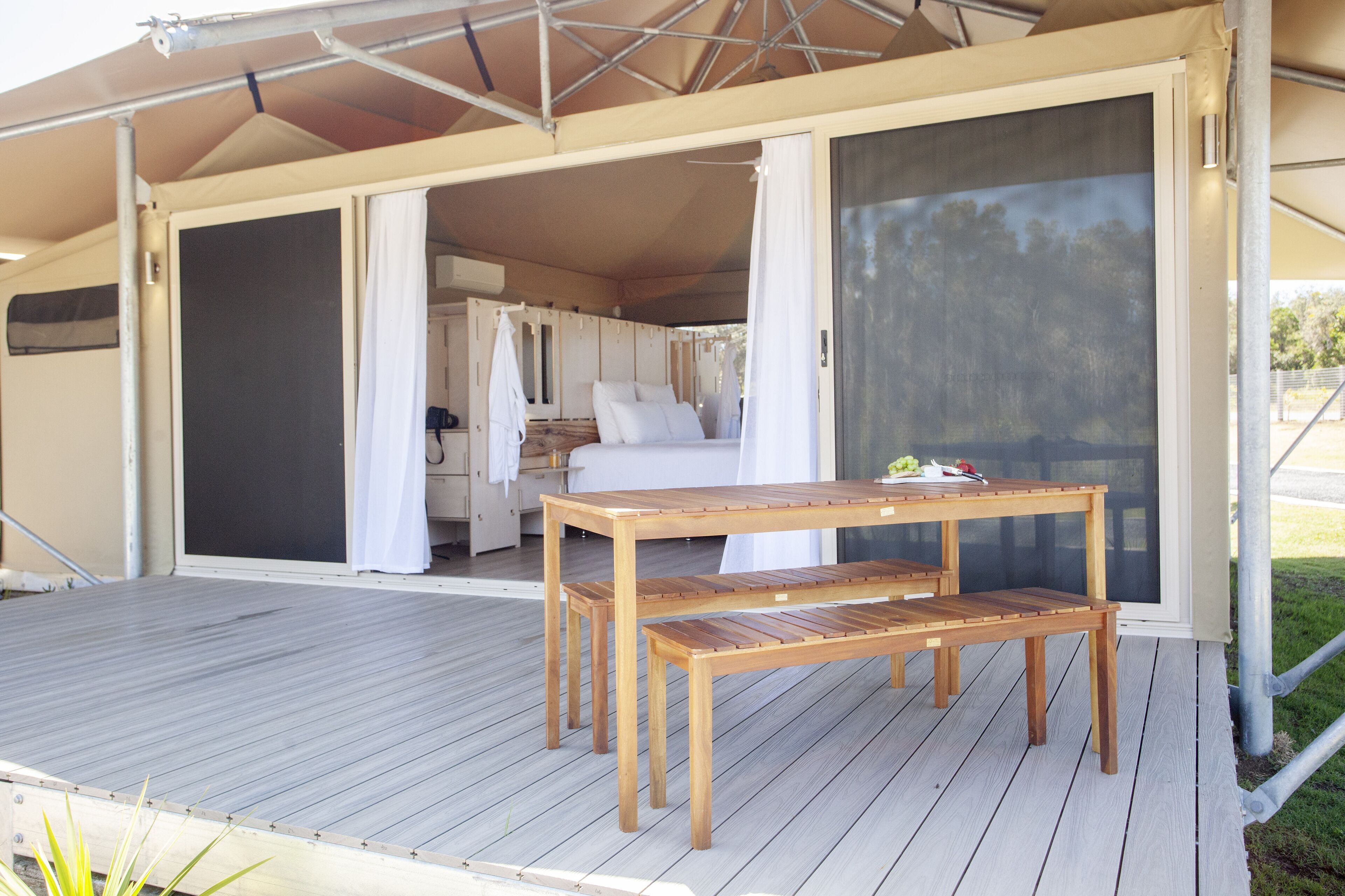 Literie de qualité supérieure, matelas Select Comfort, Wi-Fi gratuit