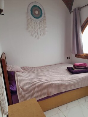 3 chambres, fer et planche Ă repasser, Wi-Fi, draps fournis