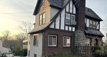 A quiet apartment near to everything with free parking