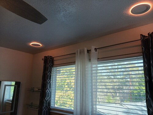 FAST INTERNET - EASY ACCESS - QUITE - 5 MINUETS TO KAISER - REMODELED - NEW BATH