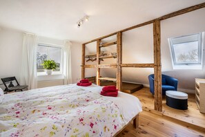 2 bedrooms, free WiFi, bed sheets