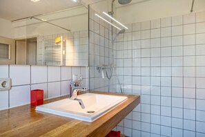 Badkar och handdukar