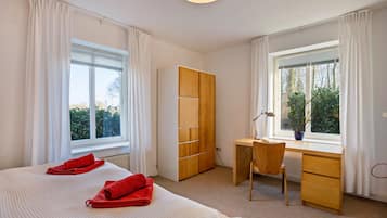 1 chambre, fer et planche Ă repasser, Wi-Fi gratuit, draps fournis