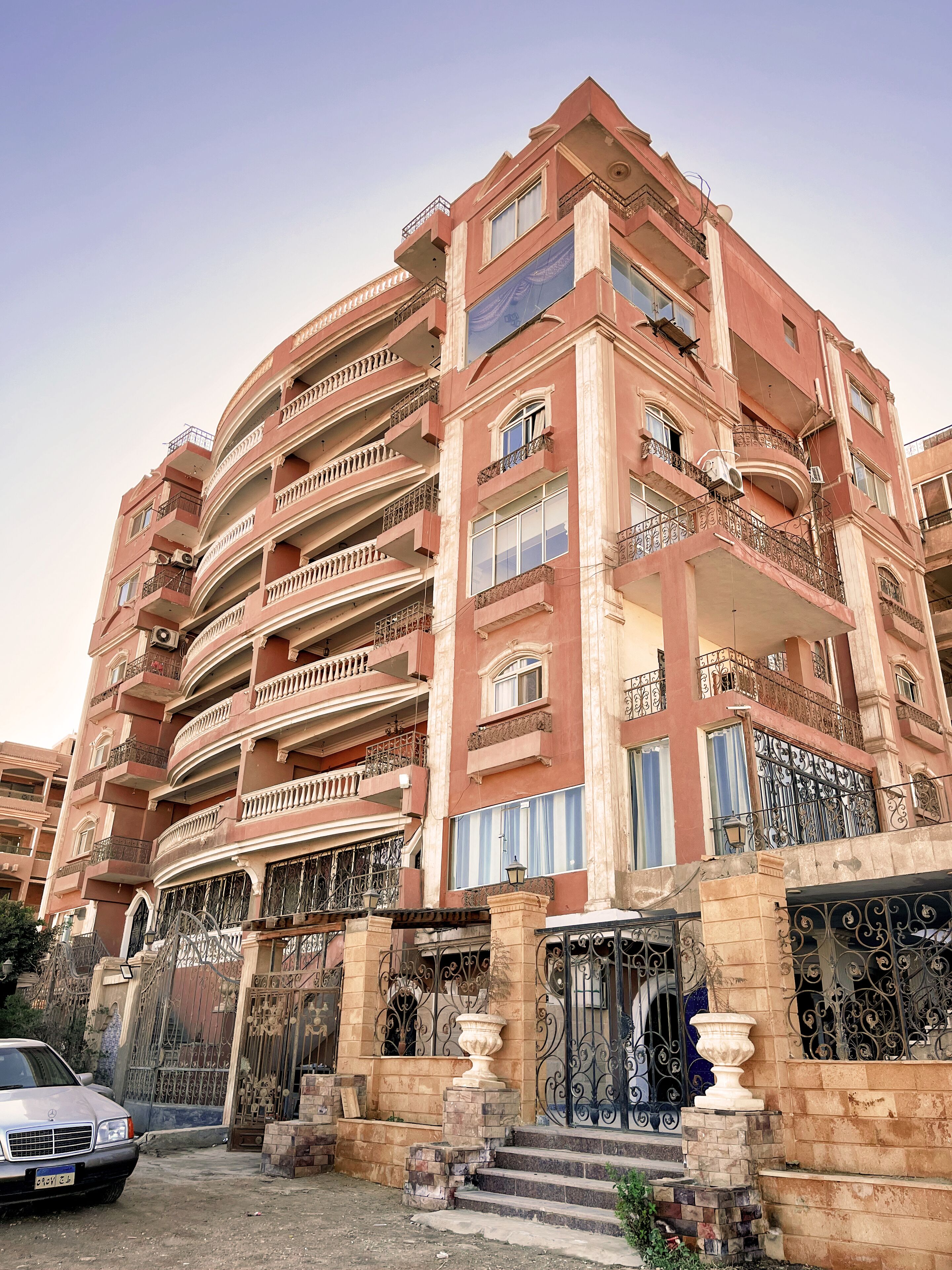 Photo - Shiny Pyramids Boutique Hotel