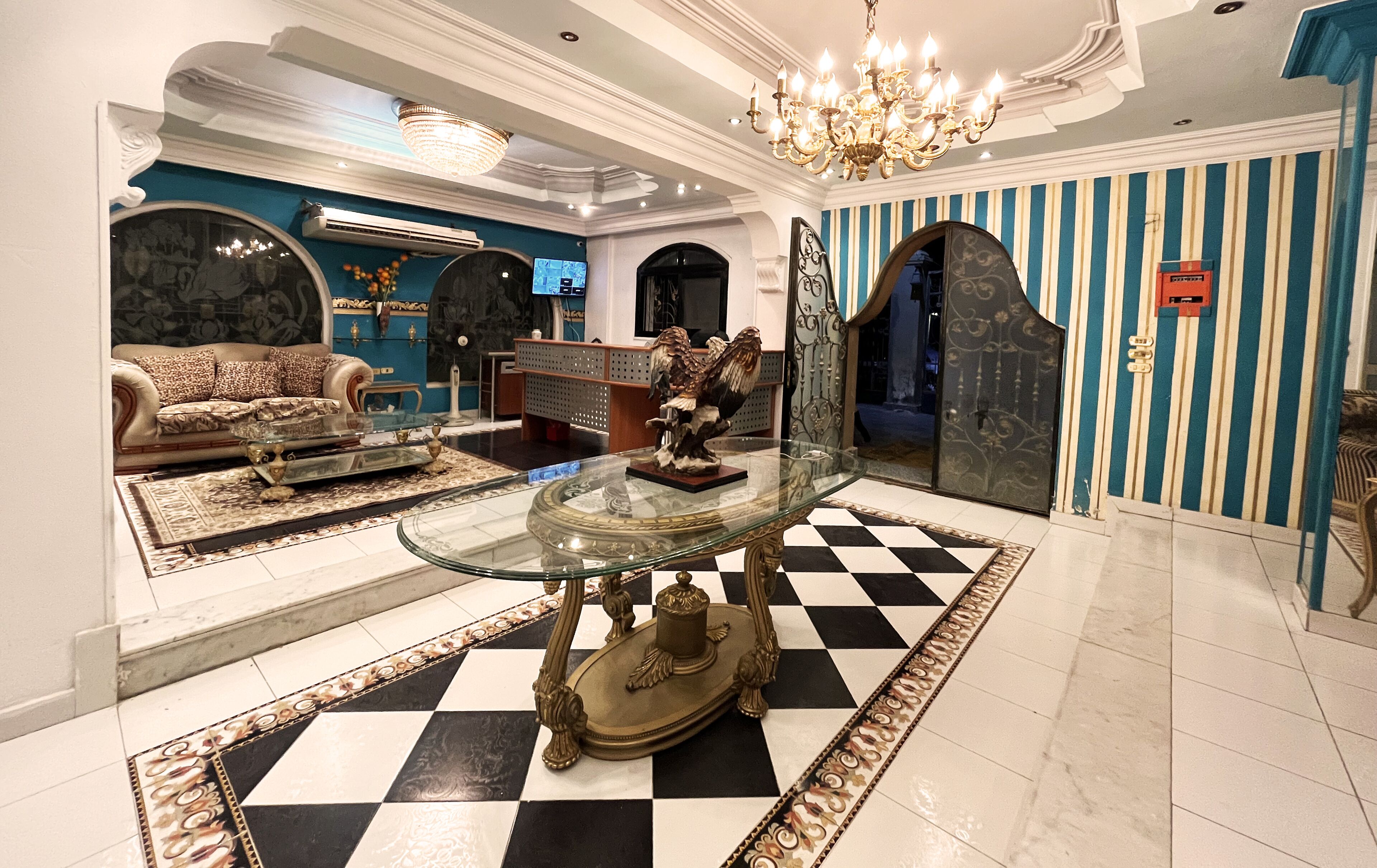 Photo - Shiny Pyramids Boutique Hotel