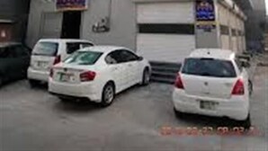 施設の正面