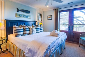 6 bedrooms, free Internet