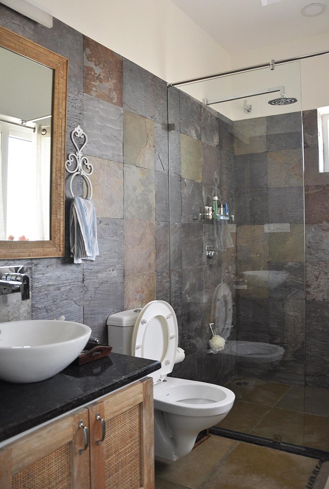 Dusche, Handtücher, Seife, Shampoo