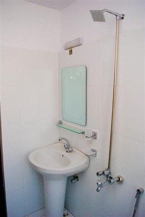 Double Room | Bathroom | Slippers