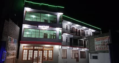 Skardu Royal Hotel and Restaurant