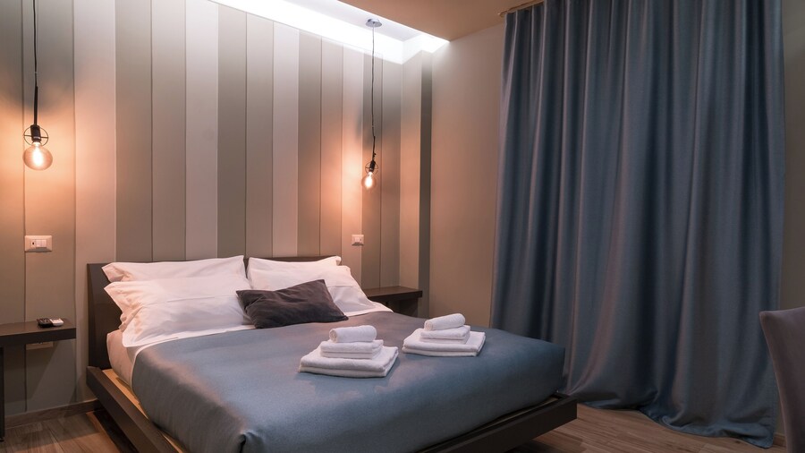 GogĂČ Petit Hotel