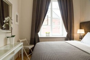 1 bedroom, iron/ironing board, travel crib, free WiFi