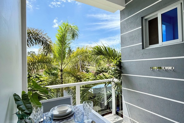 Deluxe Room, 1 Katil Ratu (Queen), Balcony, Pool View | Teres/patio