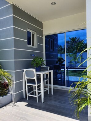 Chambre Familiale | Terrasse/Patio