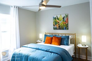 3 bedrooms, iron/ironing board, WiFi, bed sheets