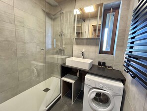 Bathroom - 3-room + cabin apartment in Megève, 6 sleeps, near slopes and cable car (Megève)