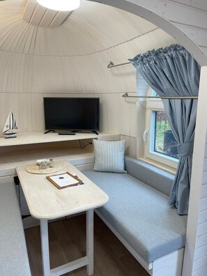 Fernseher