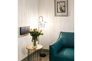 スマートテレビ、PC モニター