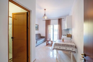 Studio, Sea View - Sunny Holiday (Sarandë)