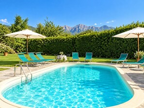 Pool - La Casatorre di Ponticello. Casale di campagna con ampio giardino e piscina (Cantiere-ponticello)