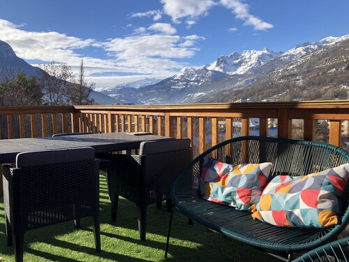 Maison au calme absolu avec les commodités  du centre ville