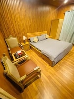 Room | Free WiFi