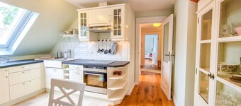 Luxurious apartment * Air conditioning * Parking lot