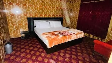 Standard Double Room | Free WiFi