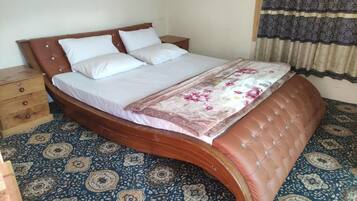 Standard Double Room | Free WiFi