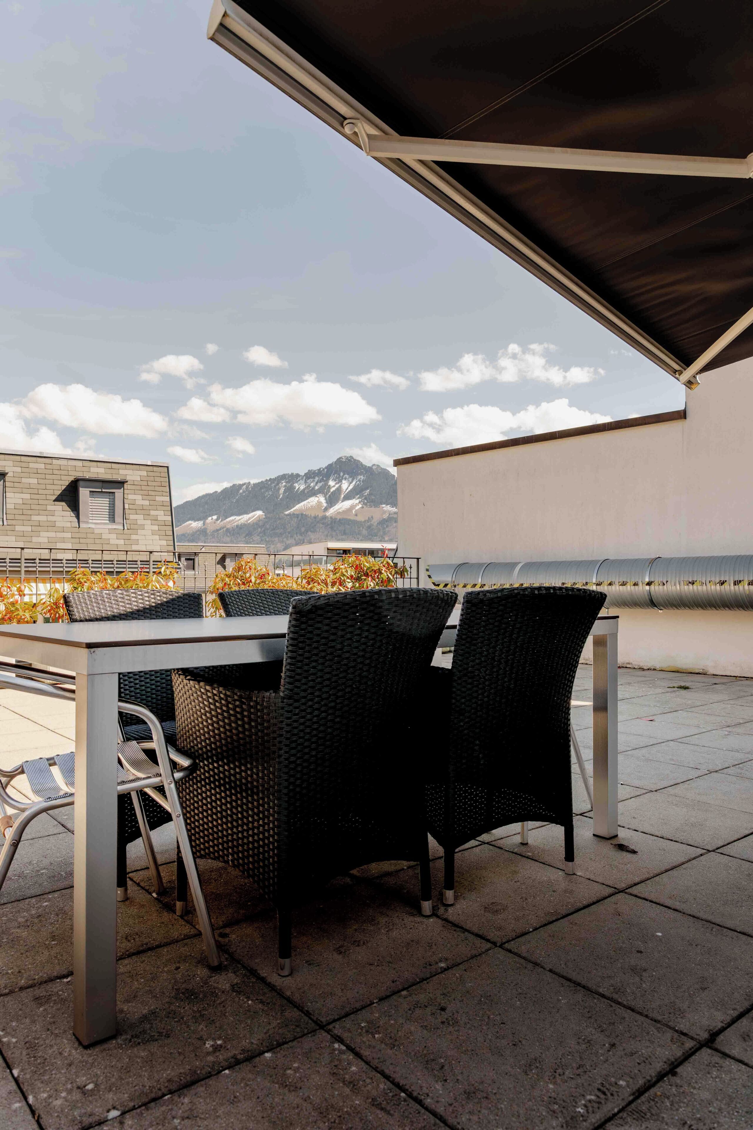 Modern Duplex, 3 Bedrooms, Terrace, Mountain View | Terassi/patio