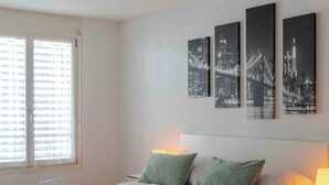 Unclassified image, 4 of 70, button - Los Lorentes Residences - Bulle (Bulle)