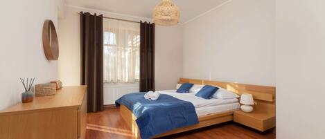 1 soverom, strykejern/-brett, reiseseng for barn og wi-fi