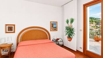 3 camere, Wi-Fi, lenzuola