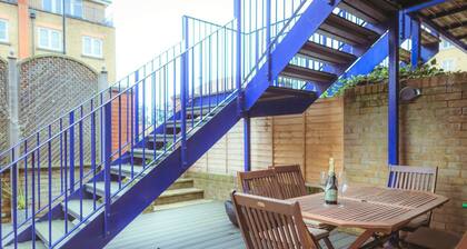 Sovereign Sunrise near to beach