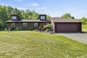 Exterior - Private Canandaigua Retreat- Hot Tub/Pet Friendly (Canandaigua)