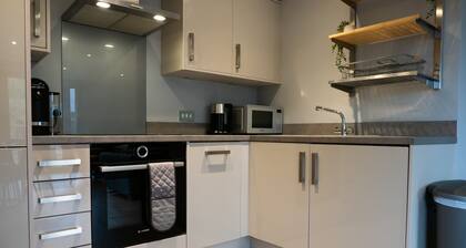 York City Centre with free private parking