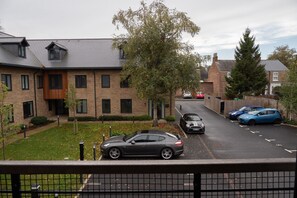 Property grounds - York City Centre with free private parking (York)