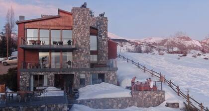 Luxury chalet with best skiing in the South American Andes
