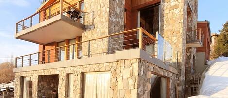 Bañera de hidromasaje exterior