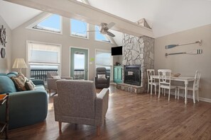 Smart TV, DVD player, video library