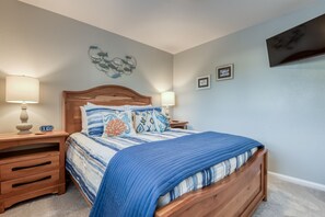 2 habitaciones, escritorio, tabla de planchar con plancha y wifi gratis 