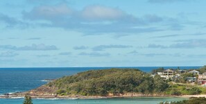 Beach - Maluhia Retreat – relaxed coast house (Fingal Bay)