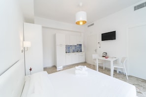 1 camera, Wi-Fi, lenzuola