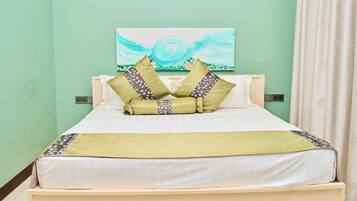 Executive Double Room | Premium bedding, desk, laptop workspace, free WiFi