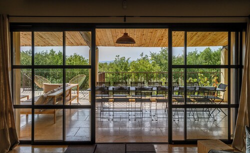 Les Gardis — Mas provençal d'exception au cœur du Luberon